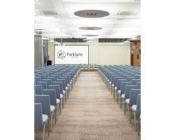 Конференц-зал отеля Parklane Конференц-зал отеля Parklane